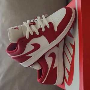 Air Jordan 1 Low Gym Red White (GS)